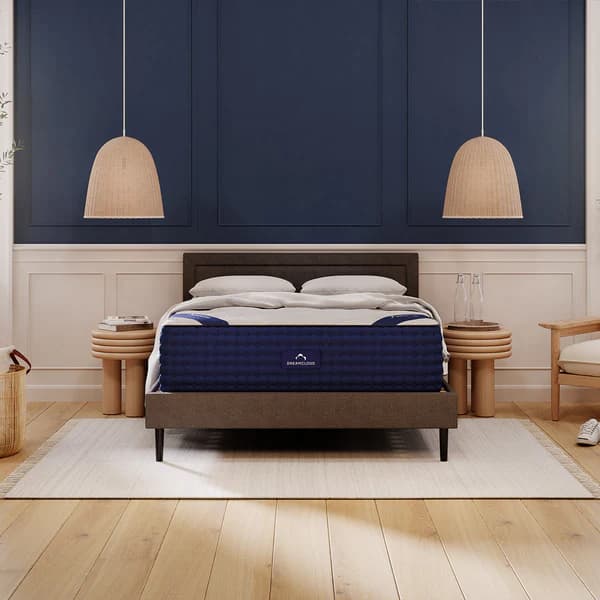 Promotional image for Dreamcloud