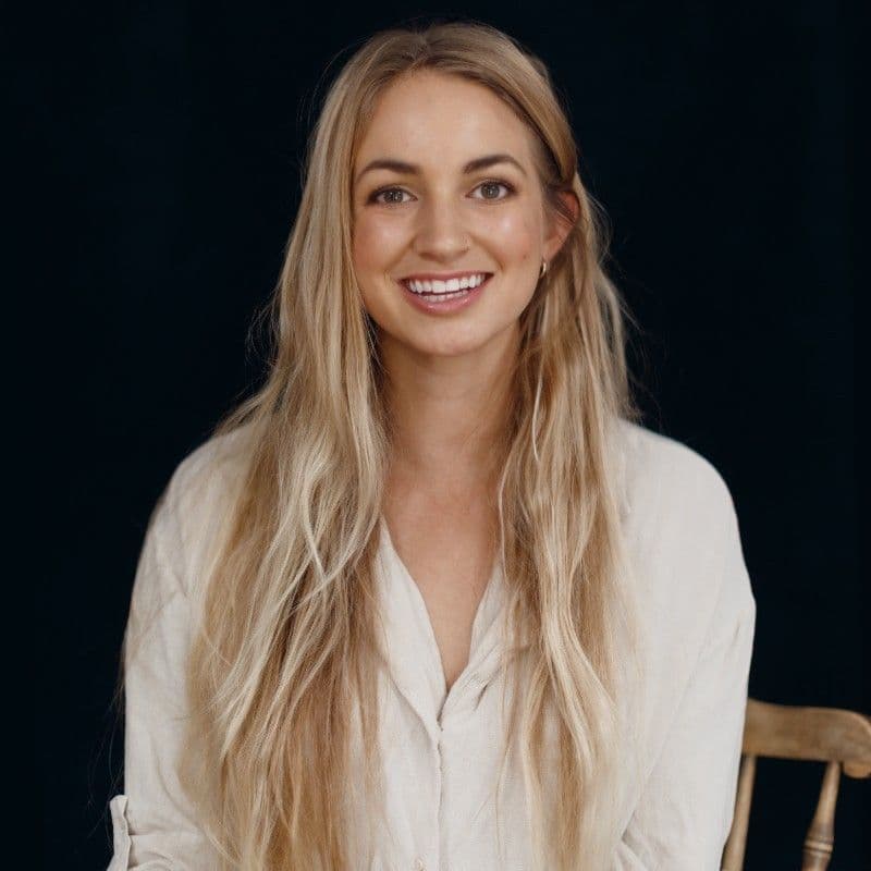 Headshot of Claire Pedregon