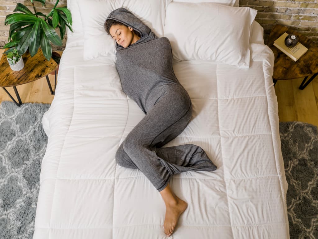 Promotional image for Hug Sleep