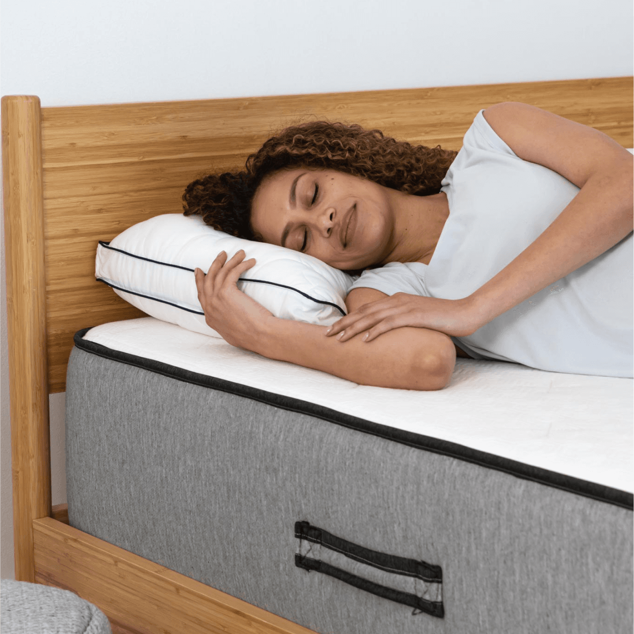 Bear Pro Hybrid - view 3