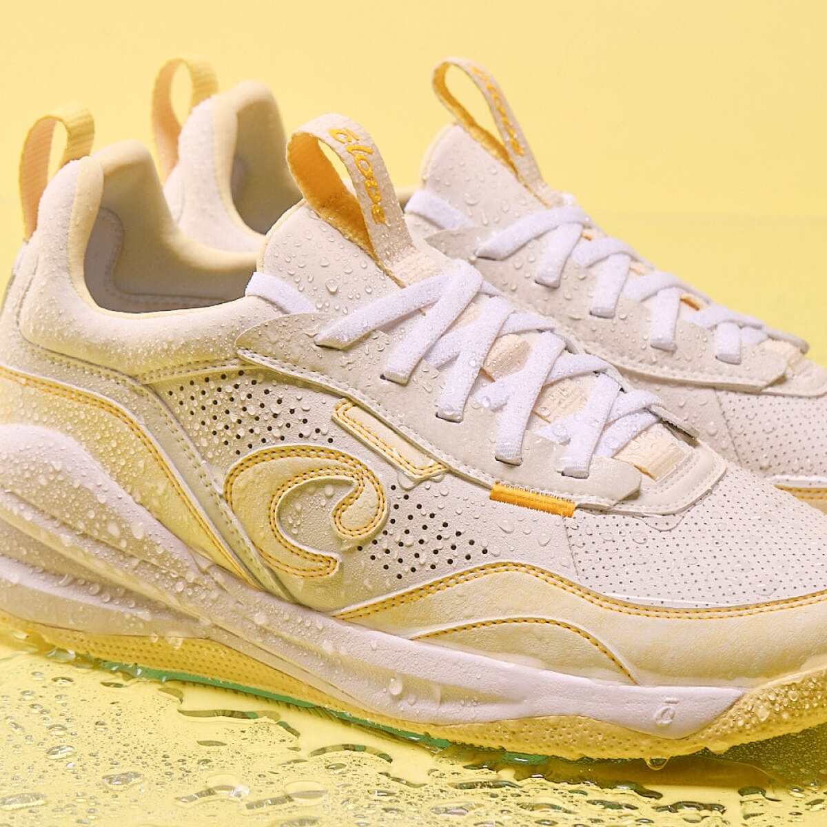 Strada - White / Brushed Yellow - view 2