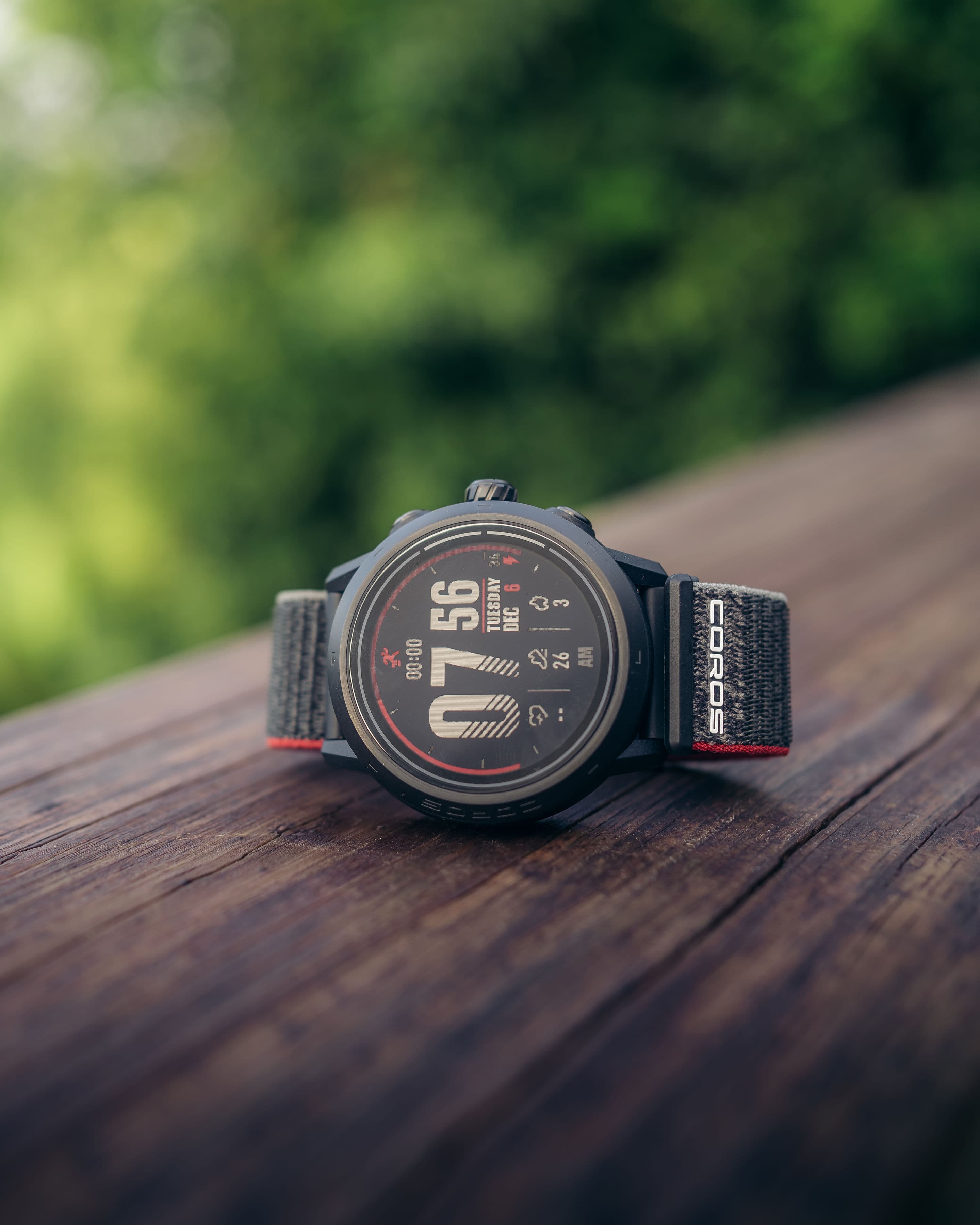 COROS APEX 2 Pro GPS Outdoor Watch Black - view 2