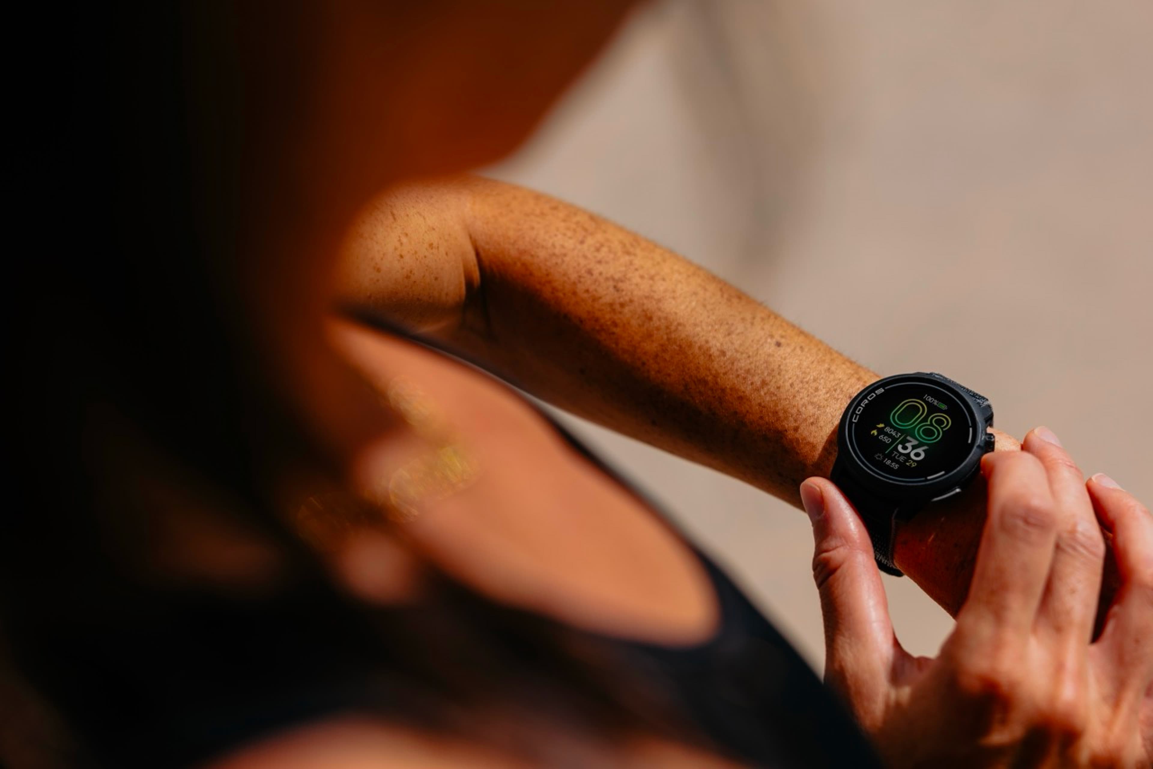 COROS PACE Pro GPS Sport Watch Black - view 4