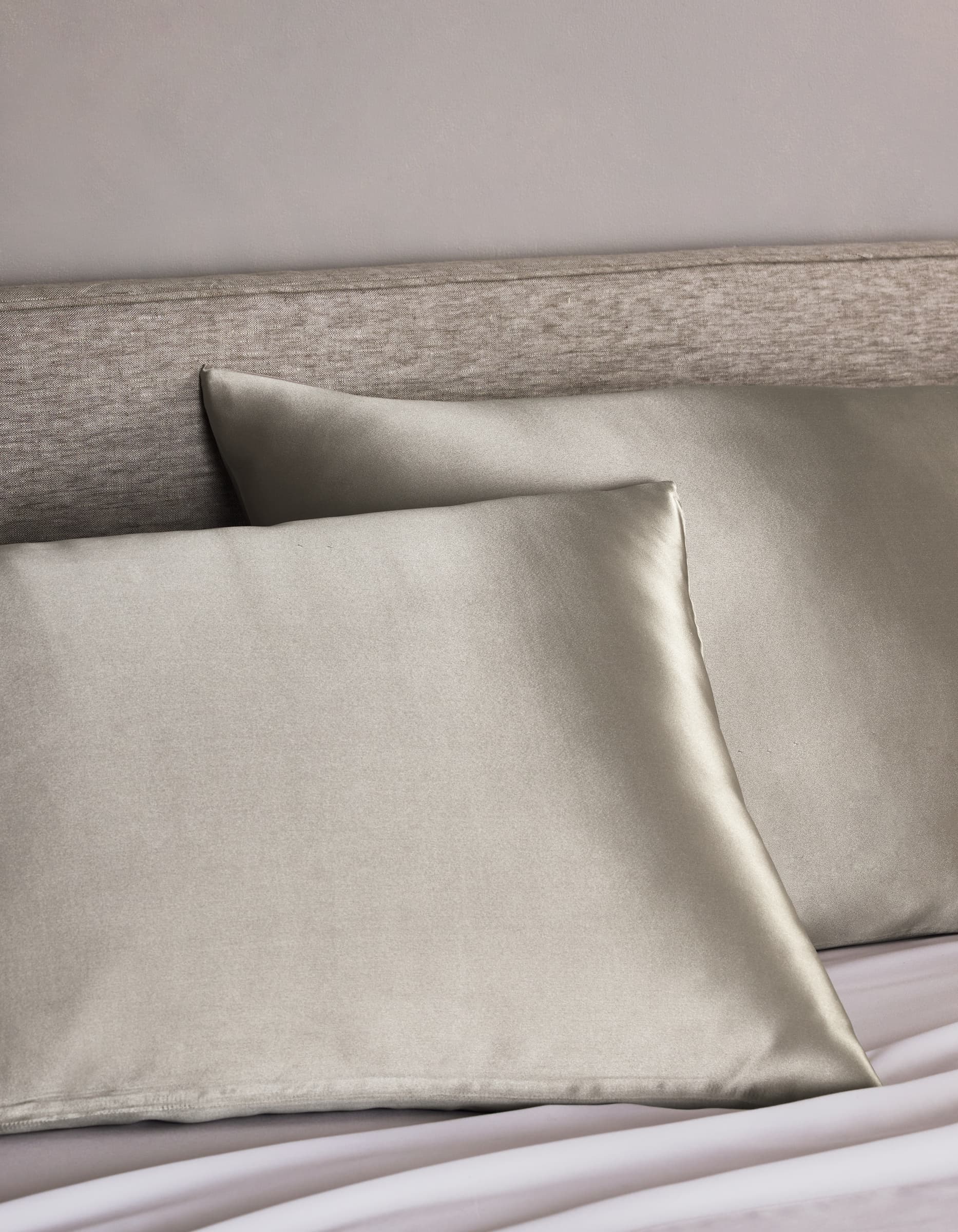 Silk Pillowcase - view 4