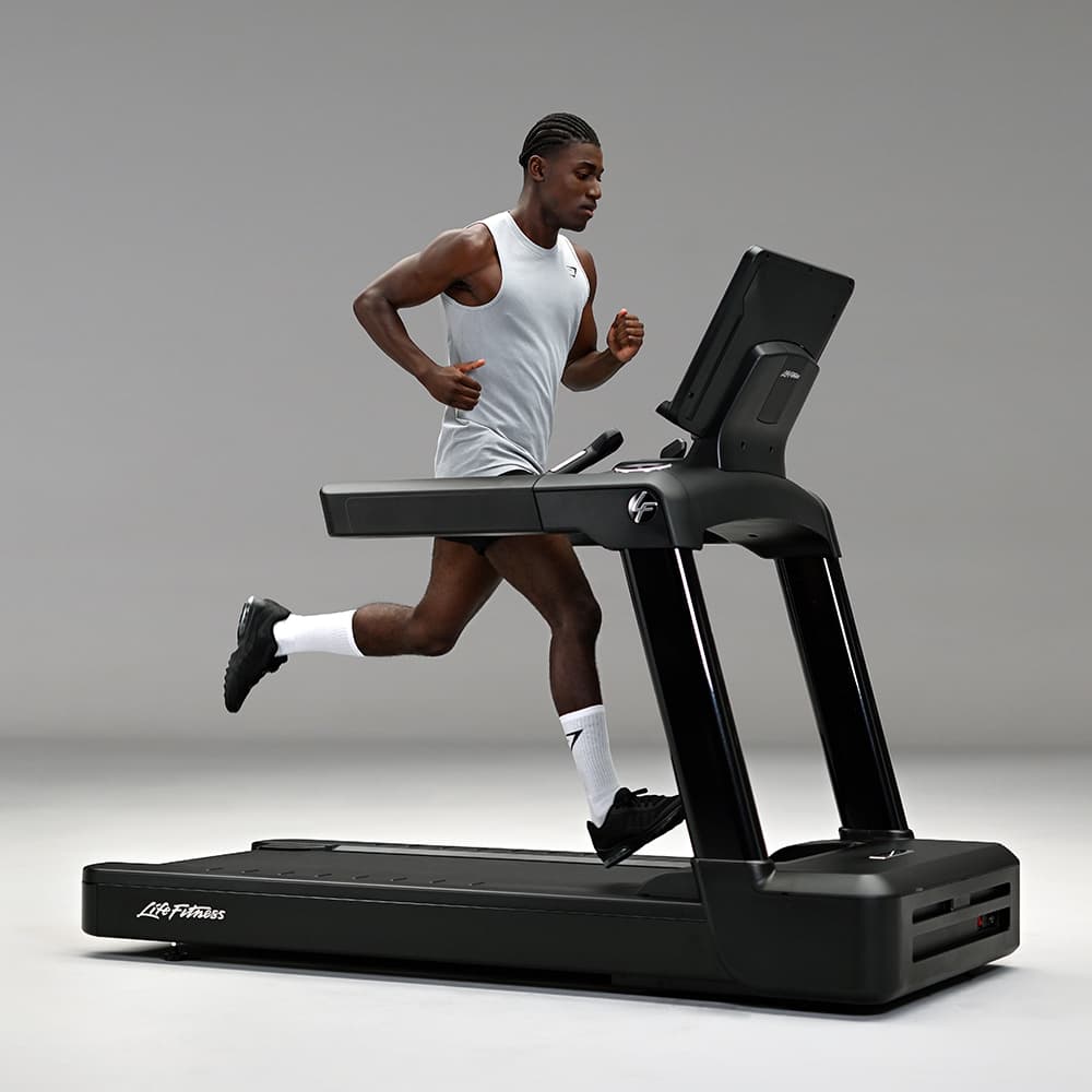 Club Series+ Treadmill - view 4