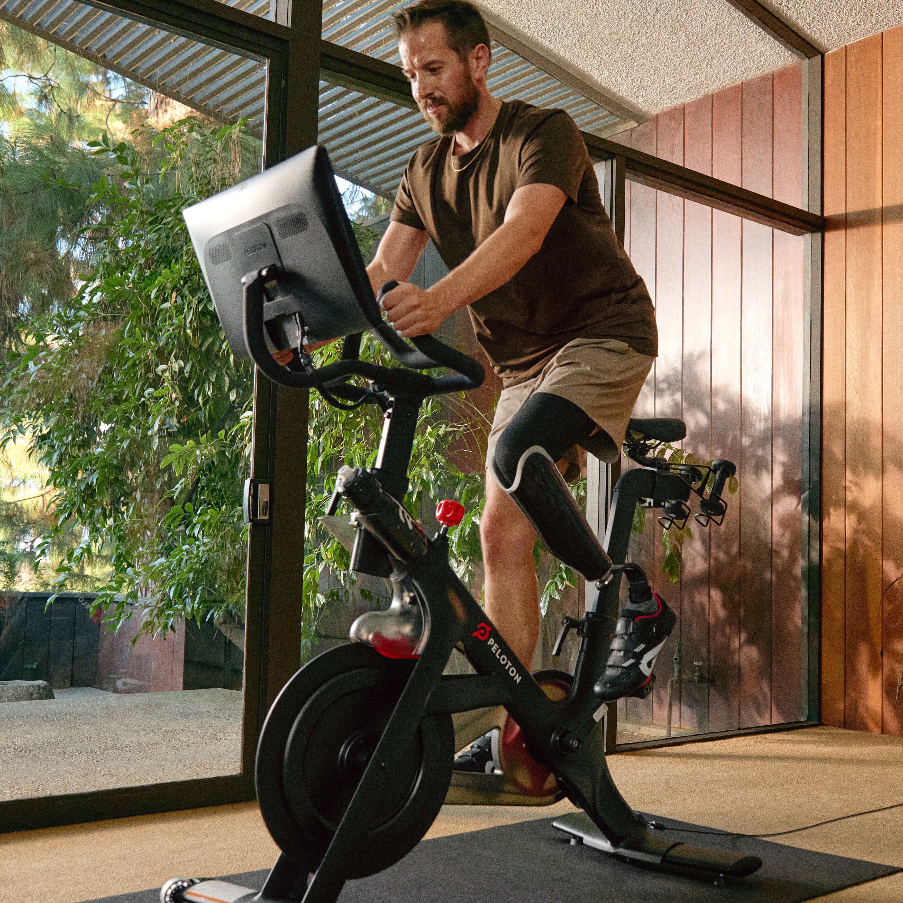 Peloton Bike - view 7