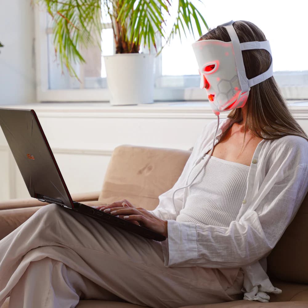 PlasmaGLO™ LED Face and Jowl Mask - view 2