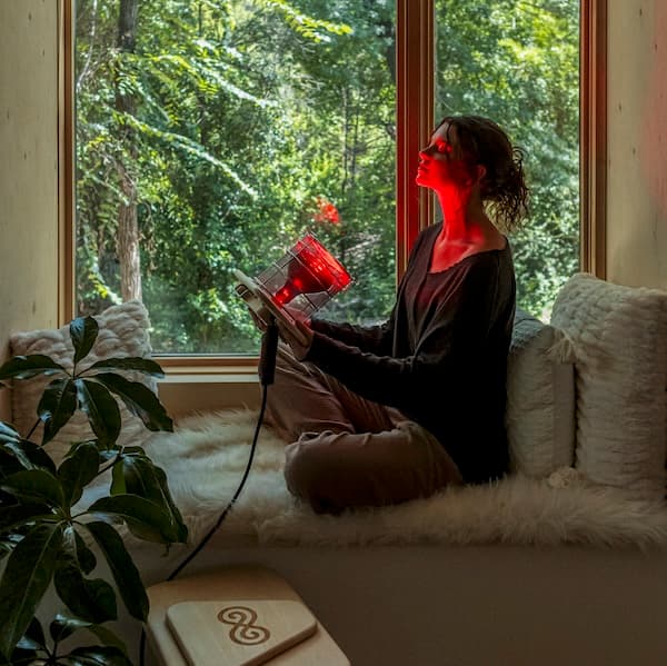 Glow Infrared Therapy Light - view 2