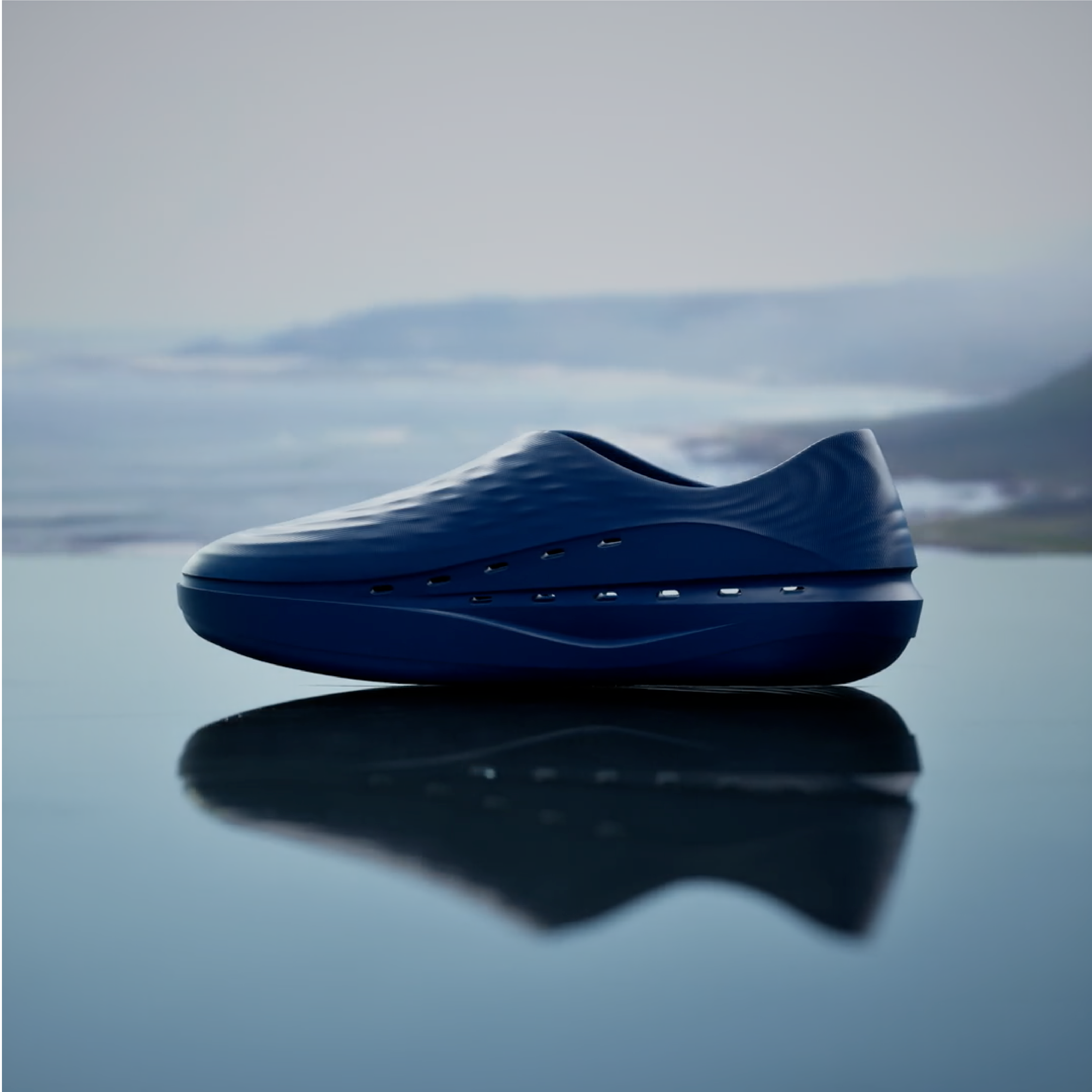 AntiGrav1 - Navy - view 3