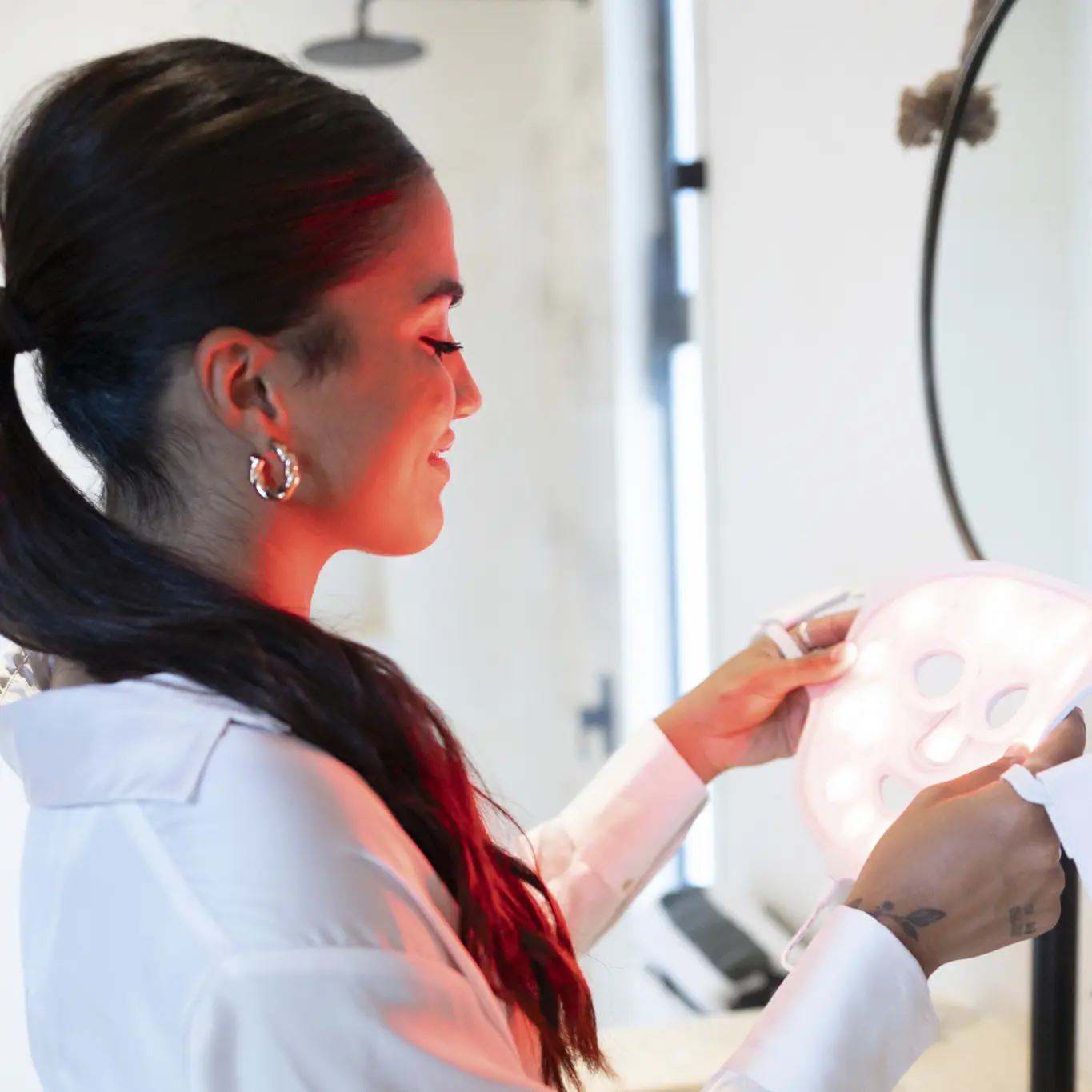 VANA LED MASK - view 3